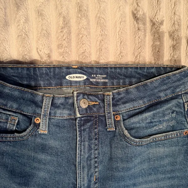 Old Navy OG Straight High Rise Distressed Jeans‎ Blue Size 6 - Image 3