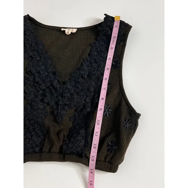 POL Embroidered Floral Cropped Vest Size Small Brown Black Boho Y2K - Image 6