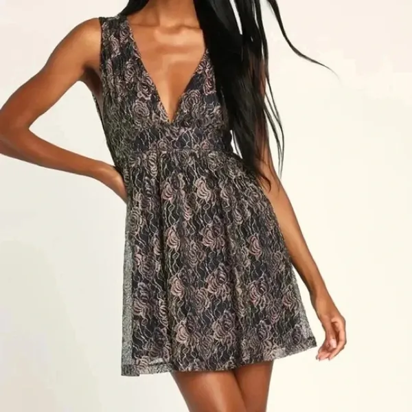 Lulus Tawny Navy Blue and Gold Metallic Lace Skater Dress Size Small NWT - Image 2