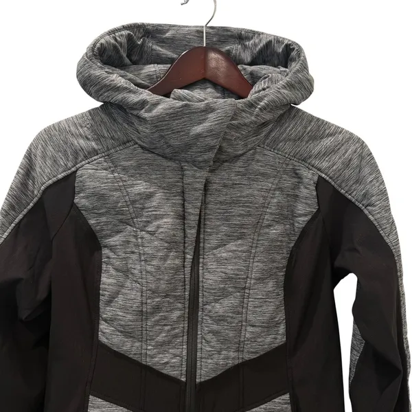 The North Face Womens Medium Gray Quilted Hybrid Softshell Fleece Hooded Jacket - Image 3