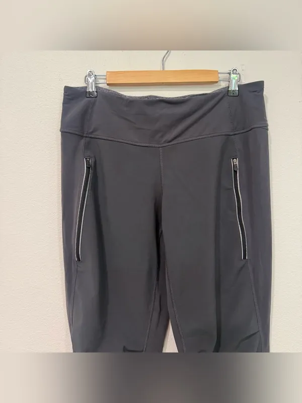Lululemon Run: Free Pant in Coal/Heathered Coal 10 - Image 4