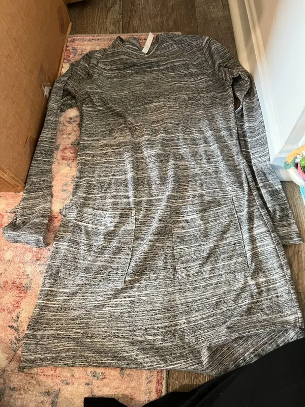 Fabletics XS‎ grey dress - Image 3