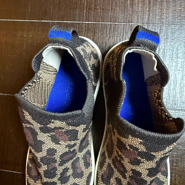 Rothy's The Chelsea Sneaker Women 7 Wildcat Leopard Print High Top Slip On - Image 8