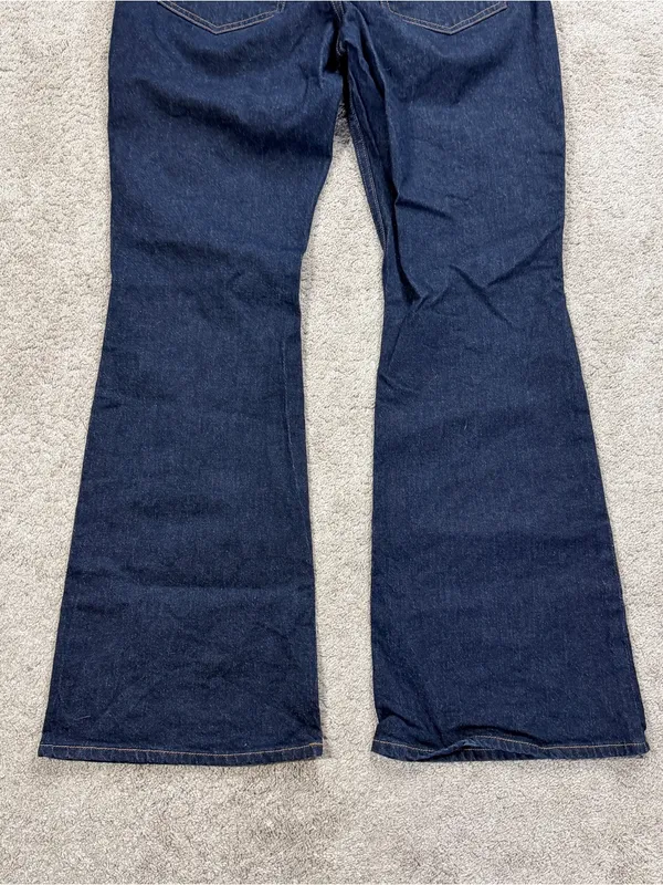 Abercrombie & Fitch Women’s High Rise Boot Cut Jeans in Dark Blue 30 - Image 8