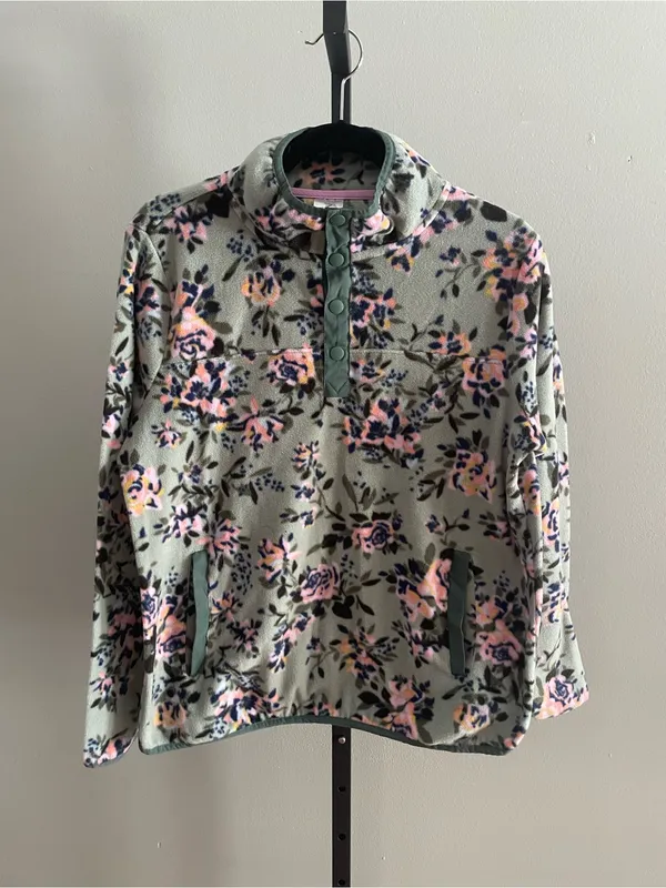Vera Bradley Floral Fleece Pull Over with Snap Collar Size Medium - Image 2