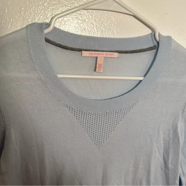 Victoria's‎ Secret Women's Size Small Crewneck Sweater Light Blue Semi-Sheer - Image 3