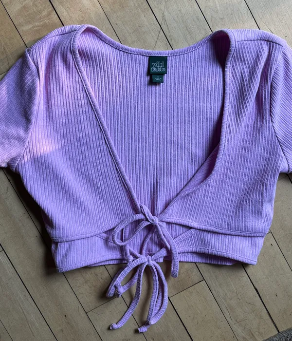 Target Cropped Tee - Image 4
