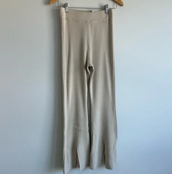 Abercrombie And fitch Tan Ribbed Kick Flare Sweater Pants - Image 2