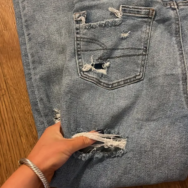 American Eagle Stretch Ripped Mom Jeans - Image 4