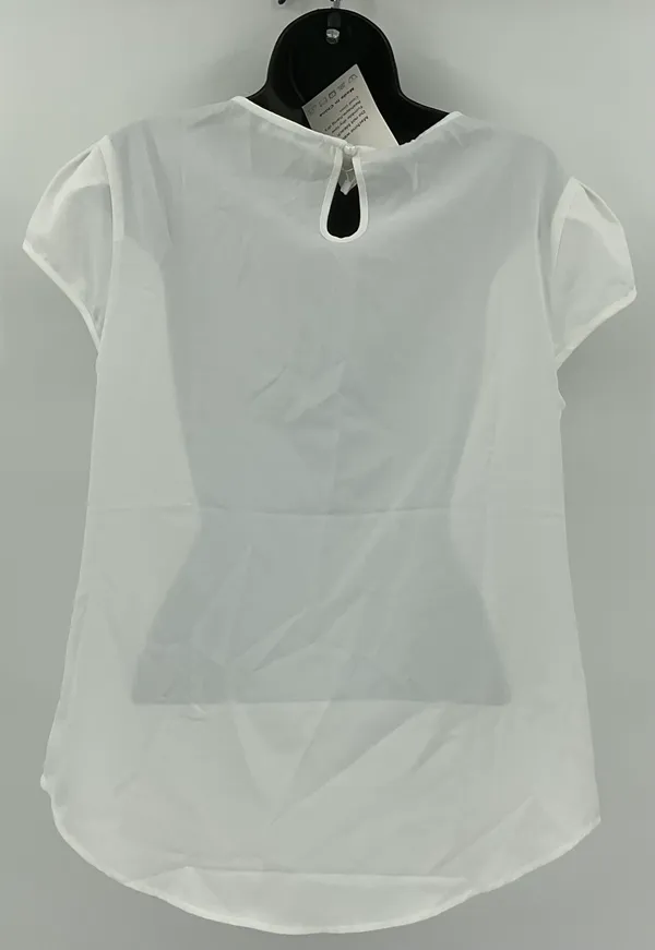 Women's Medium White Chiffon Blouse‎ Size Medium #1066 - Image 2