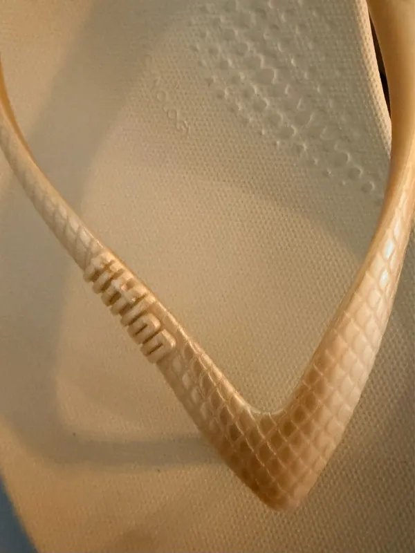 FitFlop | Iqushion Ergonomic Flip-Flops Sandals - Image 13