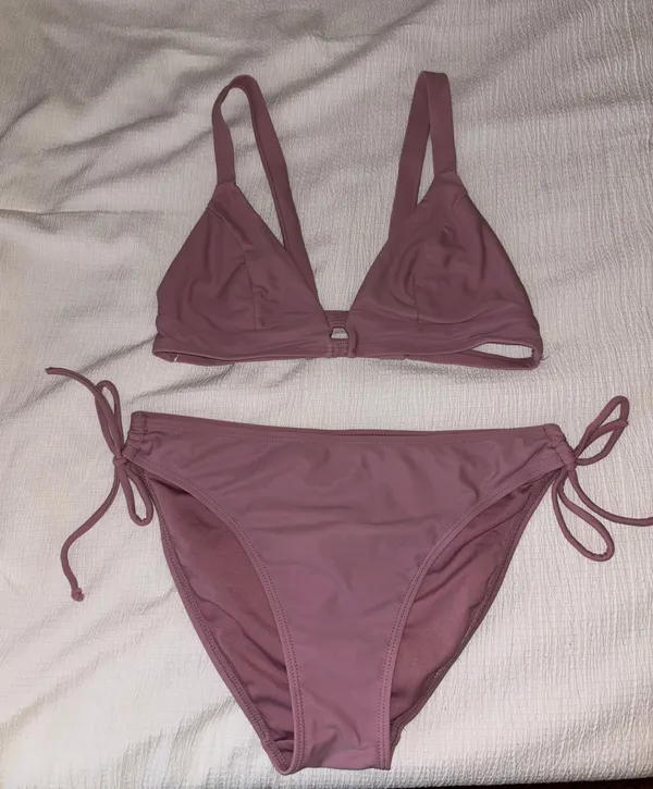 Boutique Bikini Size M - Image 2