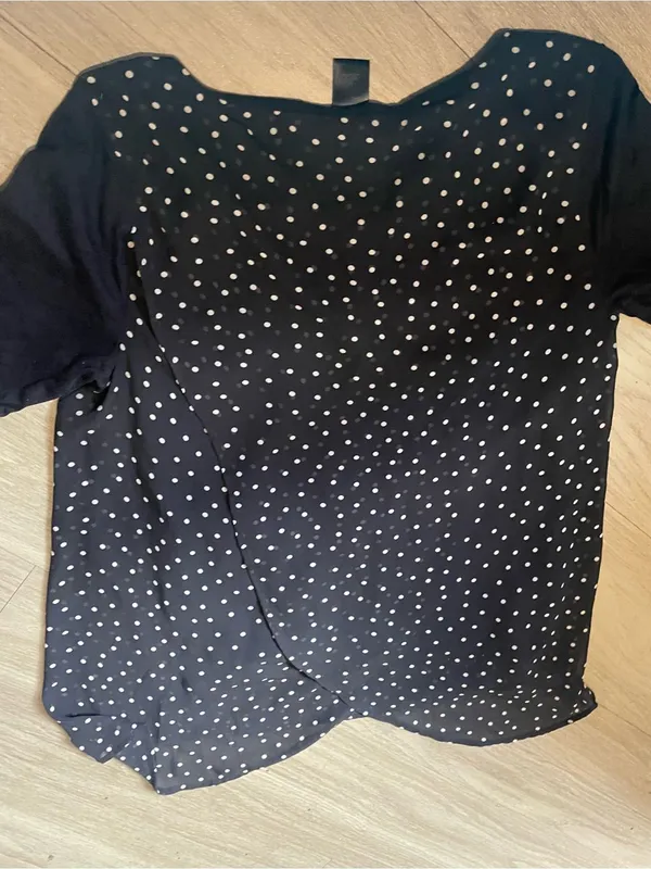 Ann Taylor Navy and White Polka Dot Short Sleeve Blouse - Image 2