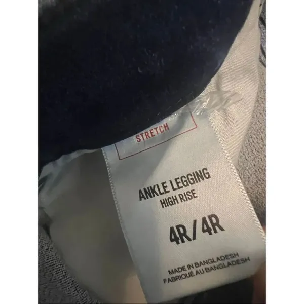 Express Blue Button Fly High Rise Ankle Leggings Women's 4R - Image 5