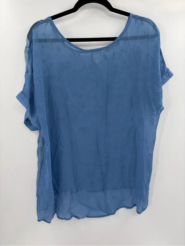 SUNDANCE Blue Embroidered Silk Short Sleeve Sheer Overlay Blouse Top Sz large - Image 11