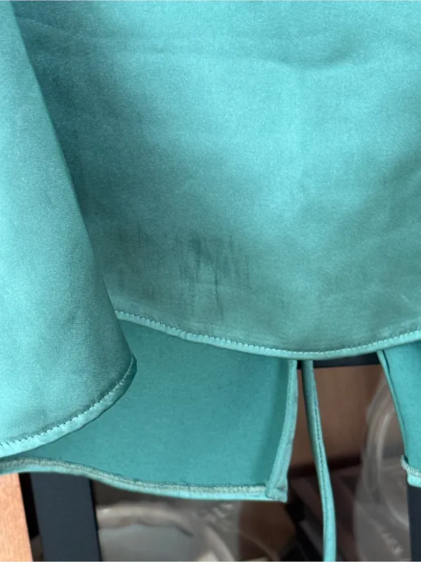 Zara tie front bows satin-finish emerald tank top vneck going out - Image 8