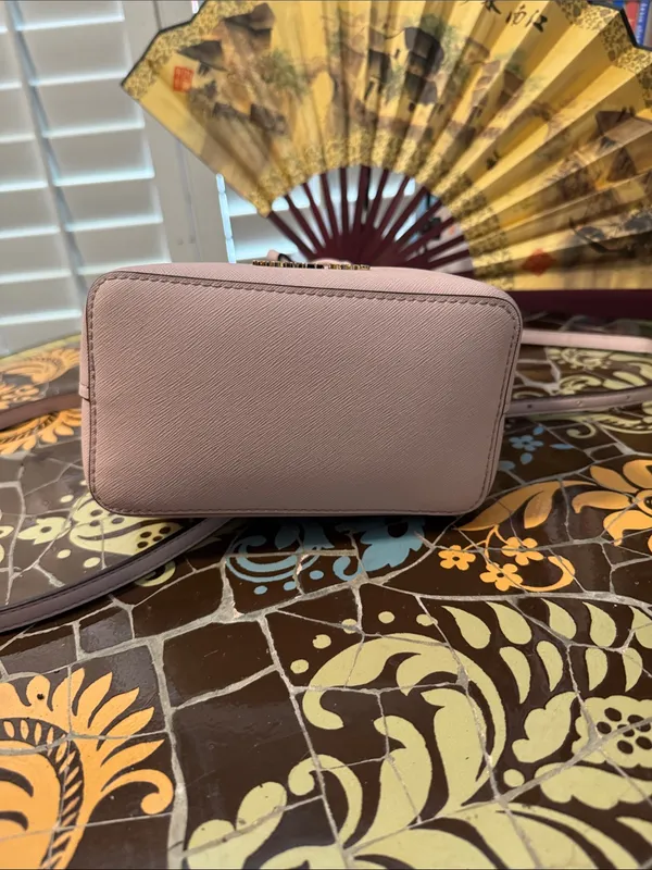 MICHAEL KORS Pink Bucket Shoulder Bag - Image 8