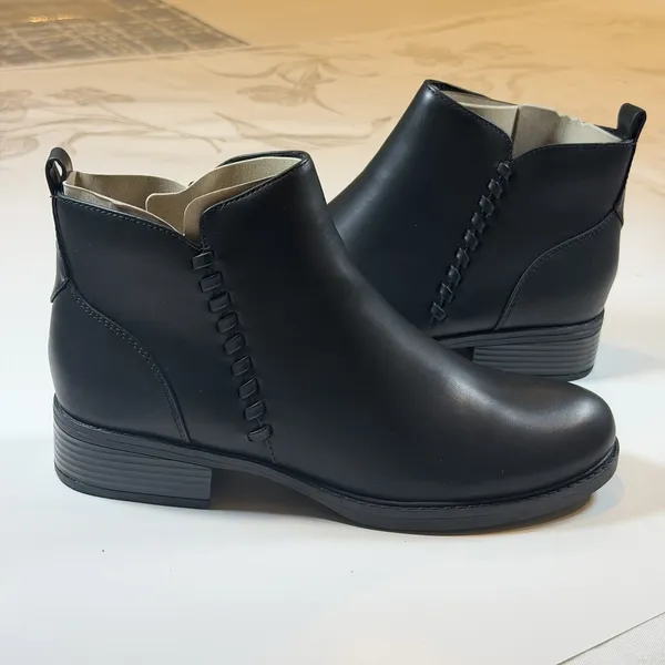 Easy Spirit Size-8 M Womens‎ Lorand Almond Casual Booties Black - Image 2