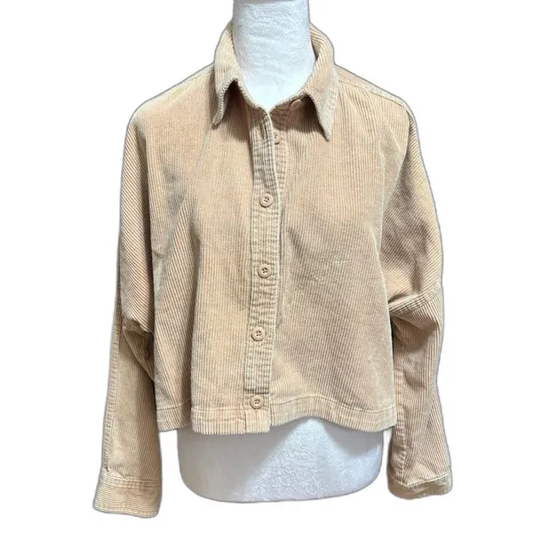 Forever 21 Button Up Shirt Jacket Shacket Tan Corduroy Cropped Boxy Minimalist L - Image 2