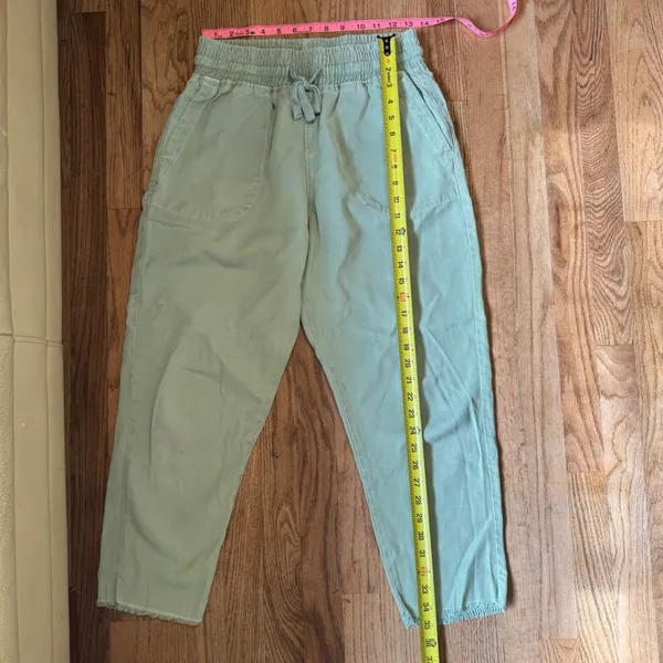 Zara Sage‎ Green Lyocell Cotton Elastic Waist Raw Hem Pants Womens Medium - Image 2