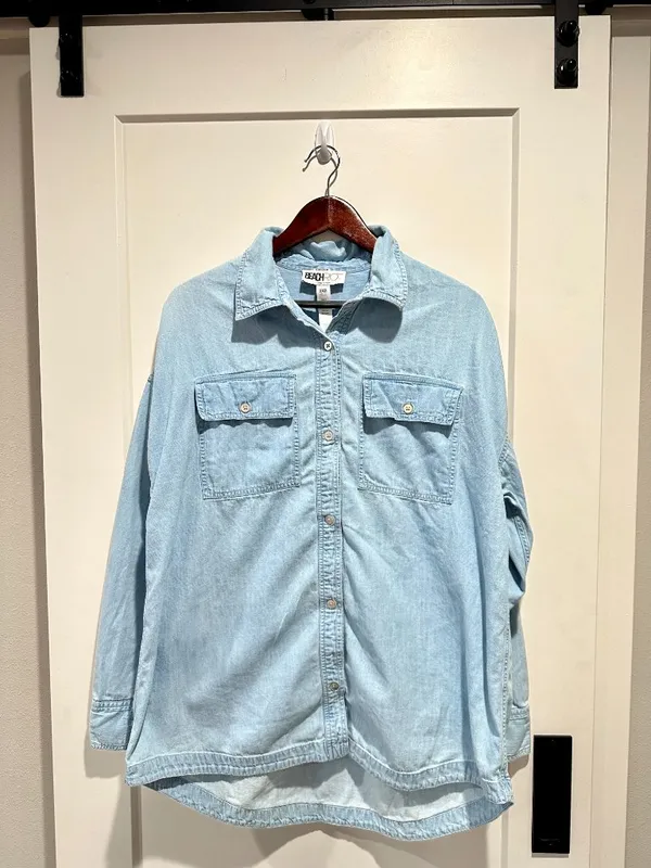 Beach Riot Coramine Oversized Denim Chambray Button Down Shirt L - Image 2