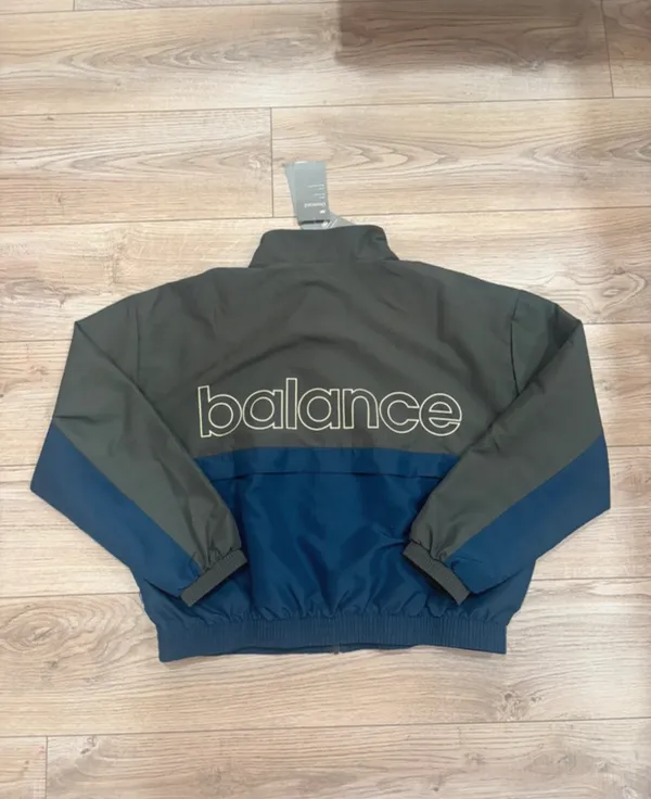 New Balance Colorblock Windbreaker Track Jacket NWT Size L - Image 2