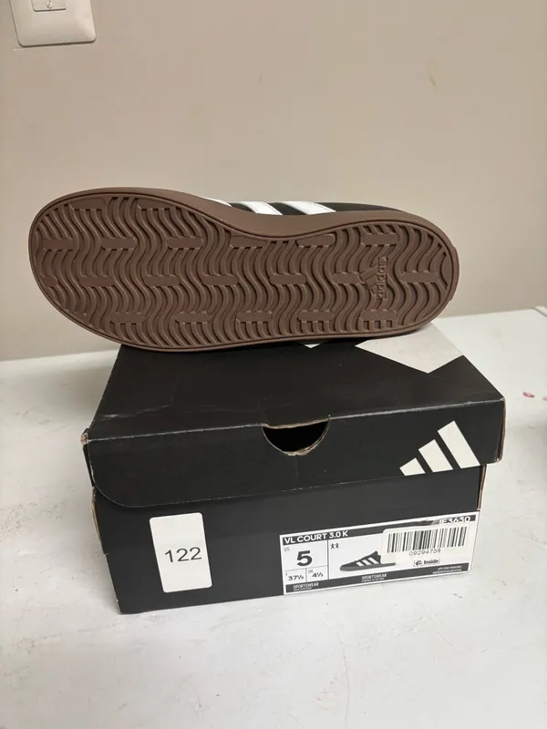 Adidas VL Court 3.0K 5Y/6W - Image 4
