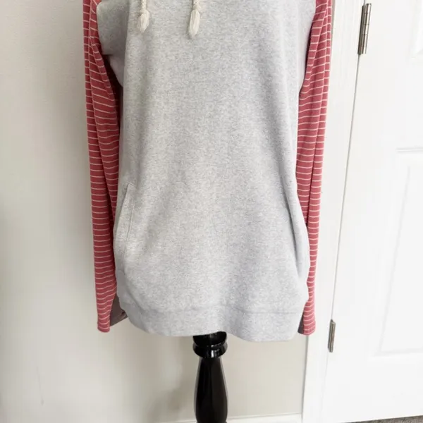 Ampersand Ave Double Hoodie Sweatshirt Size Medium - Image 3