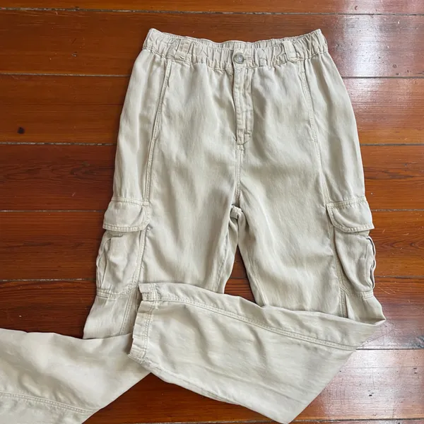 Faherty Arlie Day Cargo Linen Blend Pants in Safari Khaki Tan - Sz S 💚🎀 - Image 4