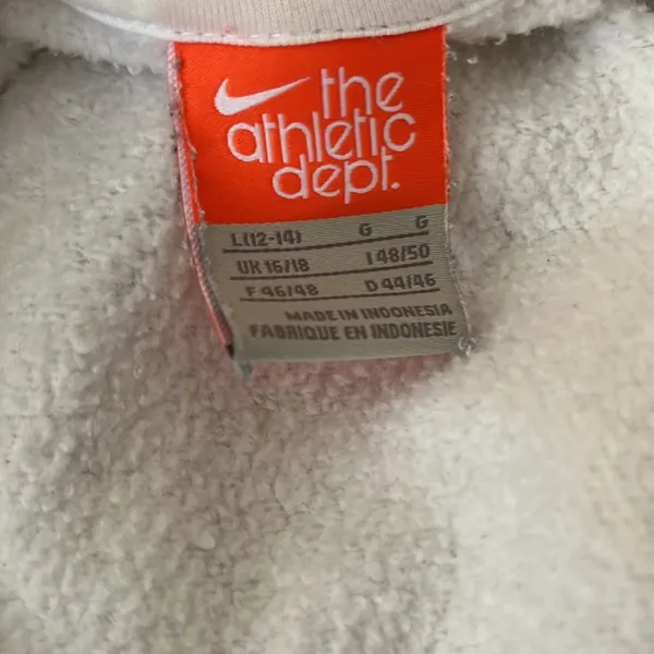 Nike Zip Hoodie - Image 3