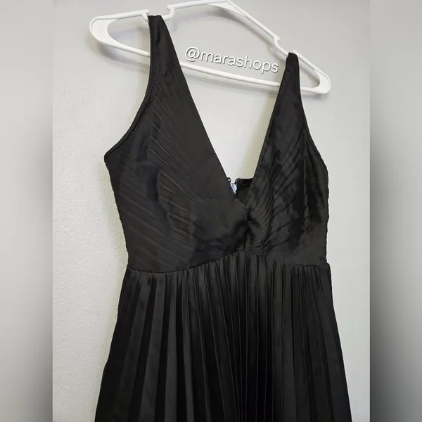 Abercrombie Black Pleated Plunge Mini Dress - Image 6