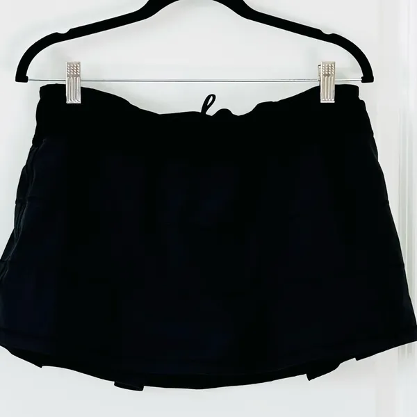 Lululemon Black Athletic Skort 12 - Image 4