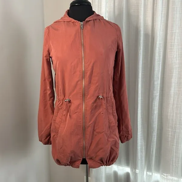 BKE Y2K Coral Cinched Waist Longline Hooded Lightweight Jacket - Image 2