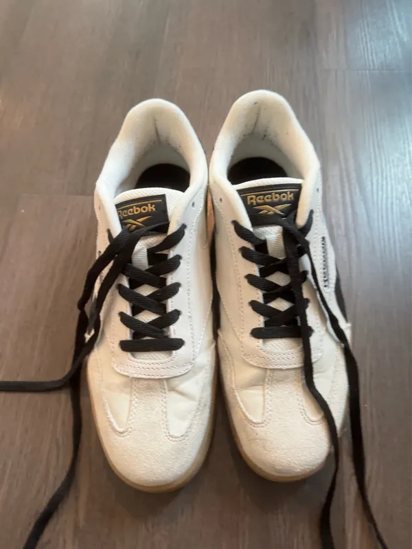 Reebok White and Black - Image 2