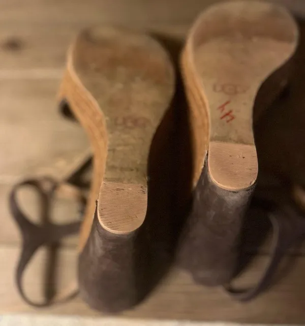 UGG (Australia) Fitchie Platform Leather Sandals Brown Sz 9.5 - Image 6