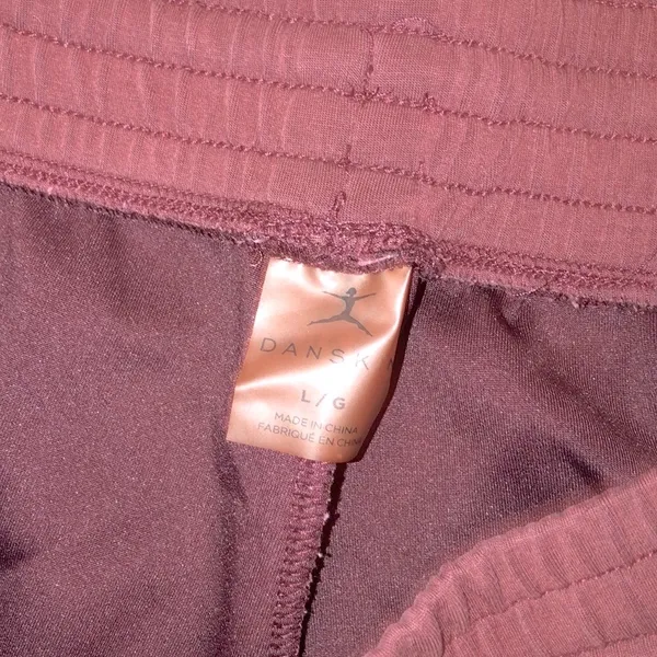 Danskin burgundy sweat pants size large - Image 2