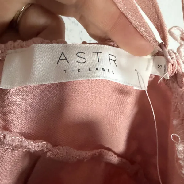 ASTR the Label Light Pink Lace Overlay V-Neck Mini Dress Womens S Coquette - Image 3