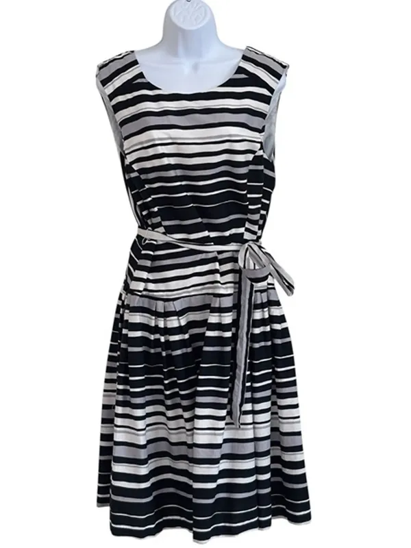 Robbie Bee Striped Belted Fit & Flare Dress Size 12 - Image 3