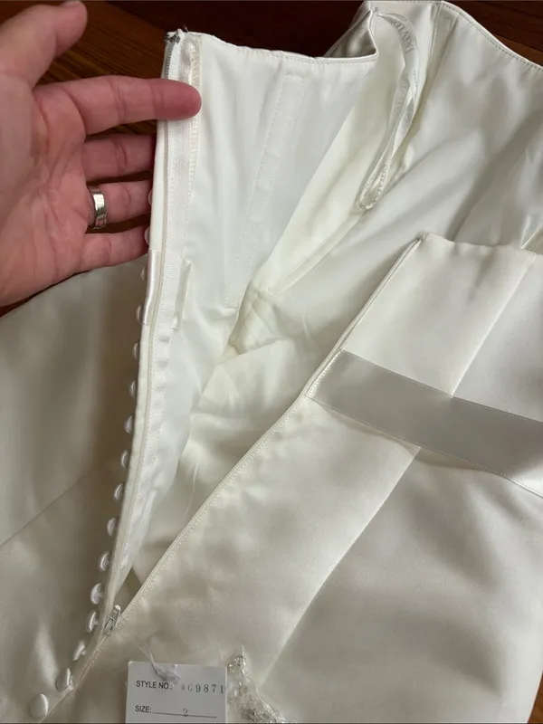NWT David’s Bridal wedding gown - Image 15