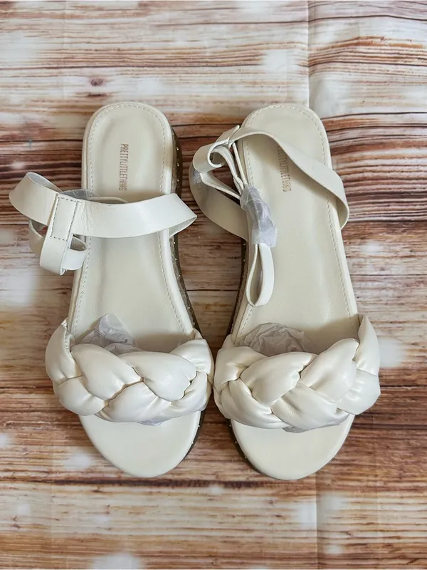 PrettyLittleThing White Strappy Espadrille Sandals Braid Plait 1.5 Heel Size 7 - Image 3