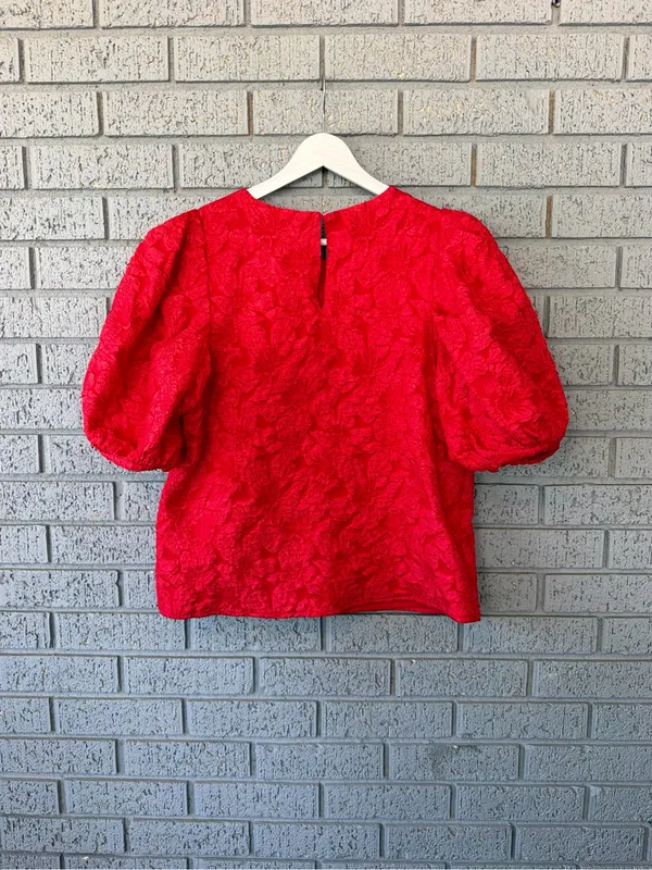 Tuckernuck Hyacinth House Noelle Blouse Red Jacquard Floral Size Medium - Image 5
