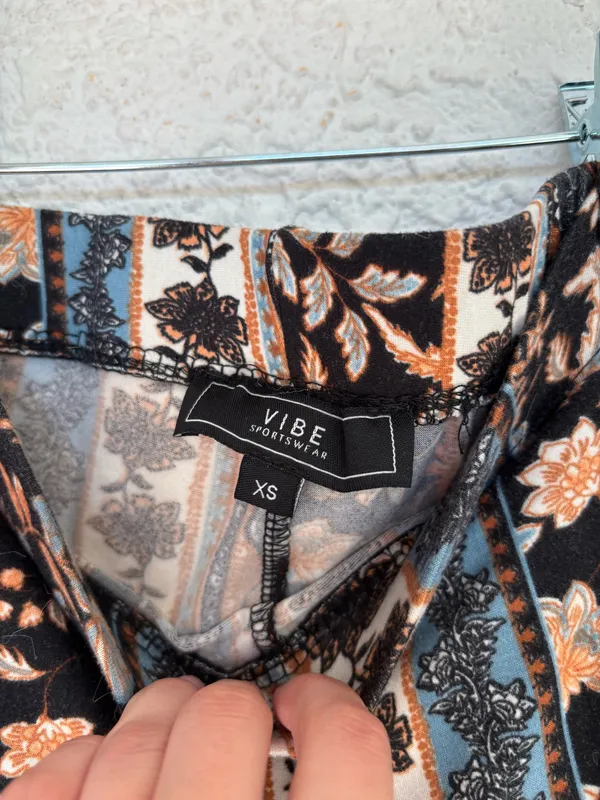Vibe Sportswear Pants Flare - Image 2