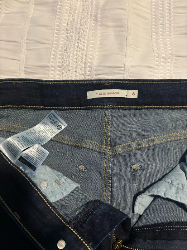 Levi’s Bootcut Flare Jeans - Image 3