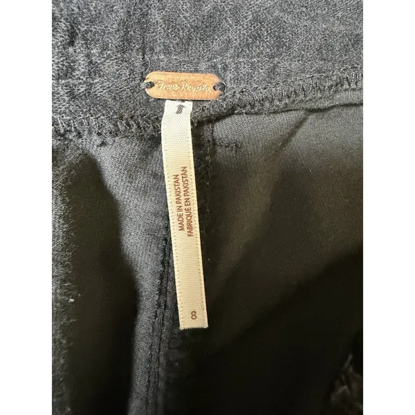 Free People Hit‎ Back Slim Flare Pants Black Velvet Women's Size 8 - Image 11