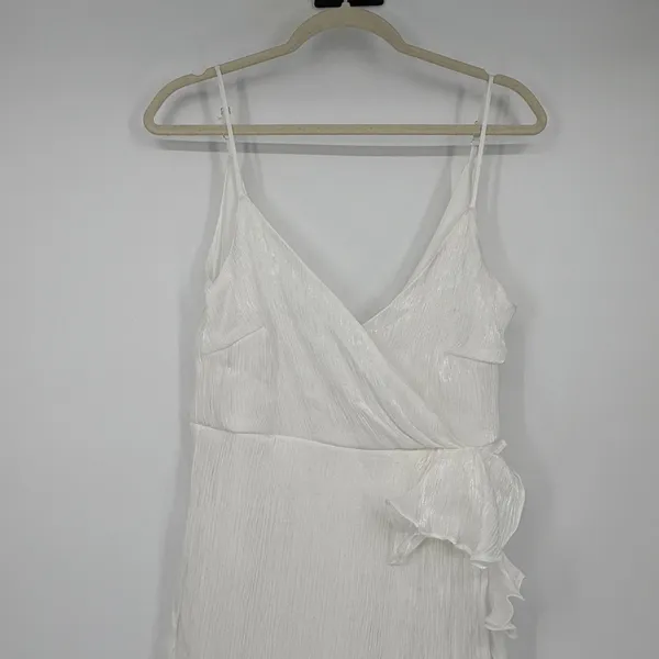 Lulus White Shimmer Sleeveless Ruffle Wrap Midi‎ Dress Size Medium LWD - Image 4