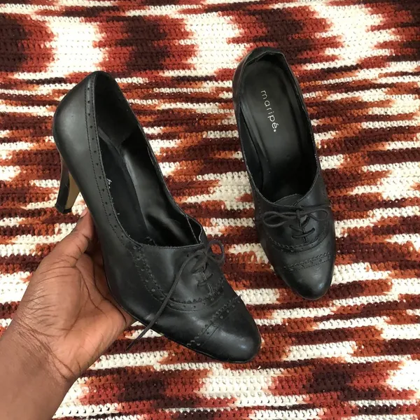 Maripé Y2K Black Wingtip Whimsygoth Gothic schoolgirl leather Mary jane heels pumps oxford preppy dark academia lace up cap toe office siren core-9M #bratz #destroyer #fairycore #grunge - Image 2