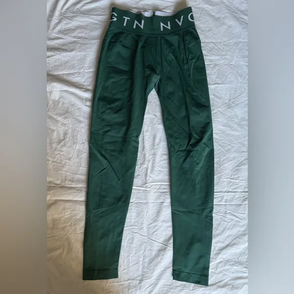 NVGTN Emerald Green Sport Seamless Leggings Size Medium - Image 4