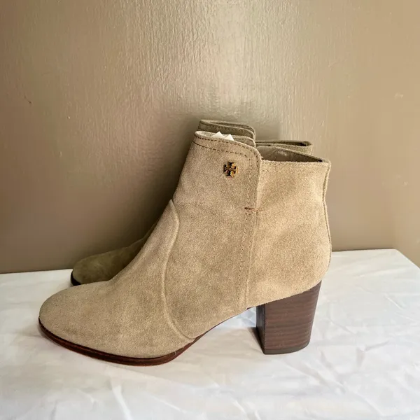 Tory Burch | Porcini Suede Sabe Ankle Booties In Gray Size 9 Leather Round Toe - Image 3