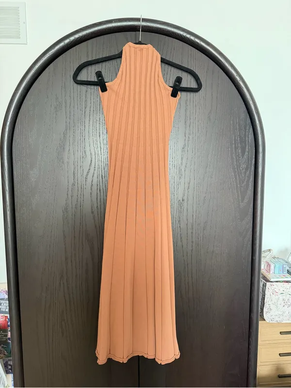 Meshki Adrienne Halter Neck Midi Dress - Image 4