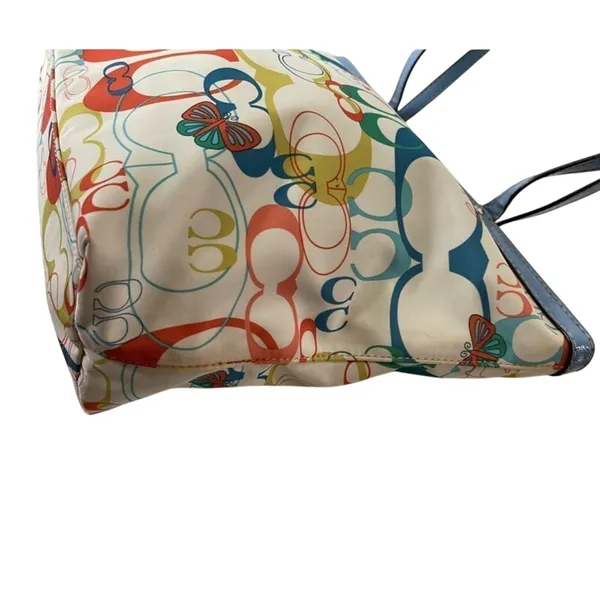 COACH Optic Signature Butterfly F17422 Zip Top Tote - Image 4